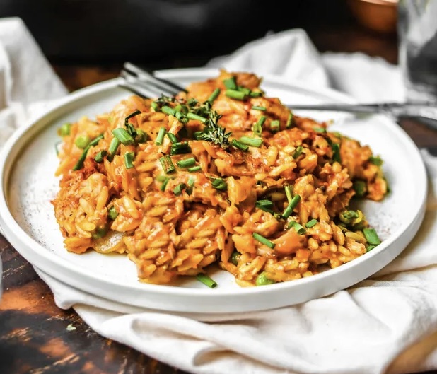 Roasted Red Pepper Orzo