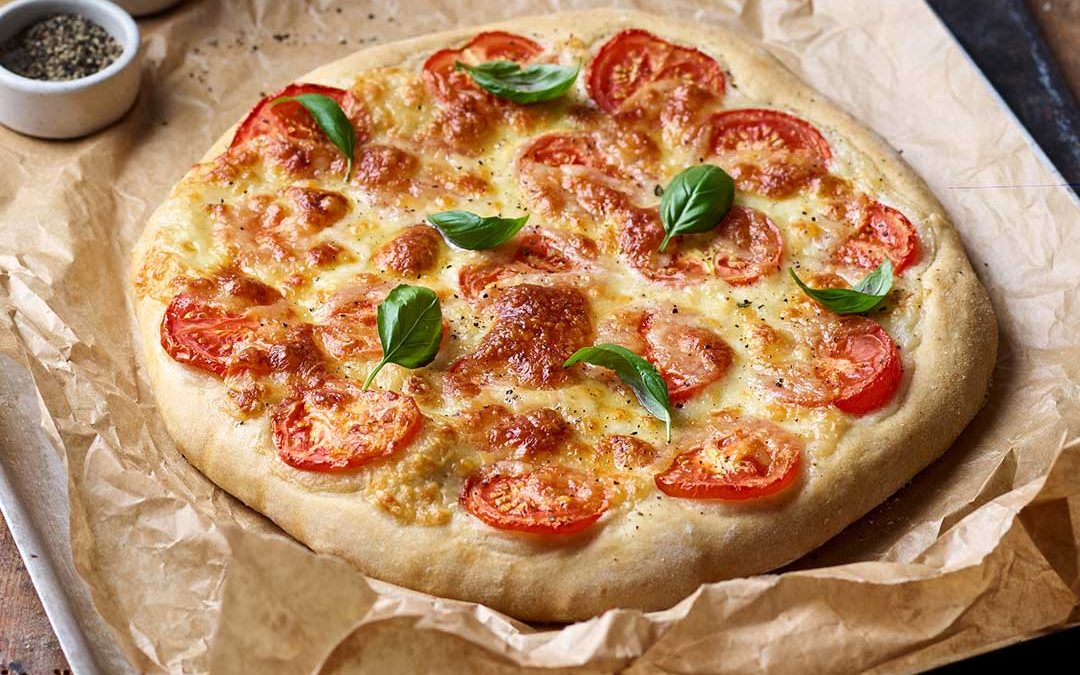 Doves Farm Tomato and Mozzarella Pizza